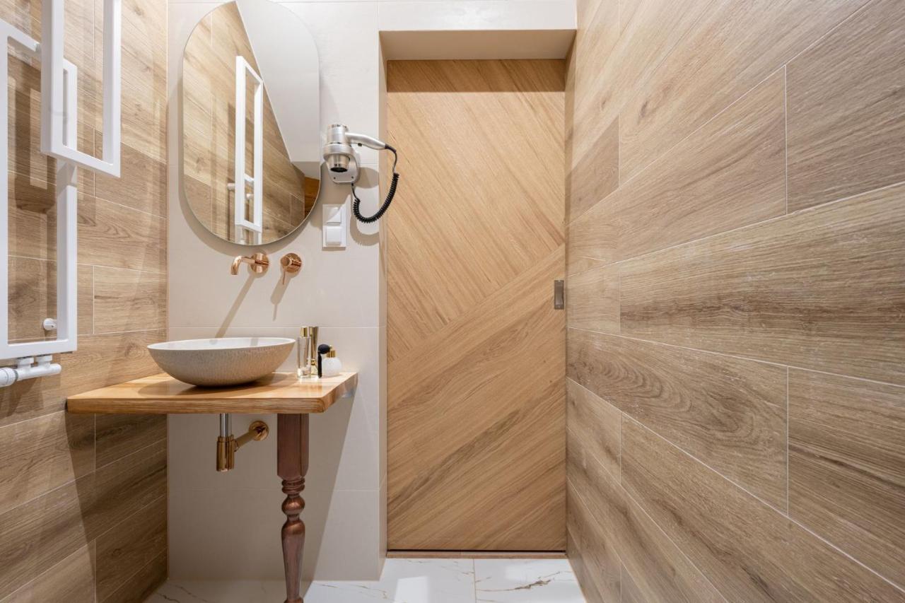 Apartamenty Krupowki Brama 27 Zakopane Esterno foto