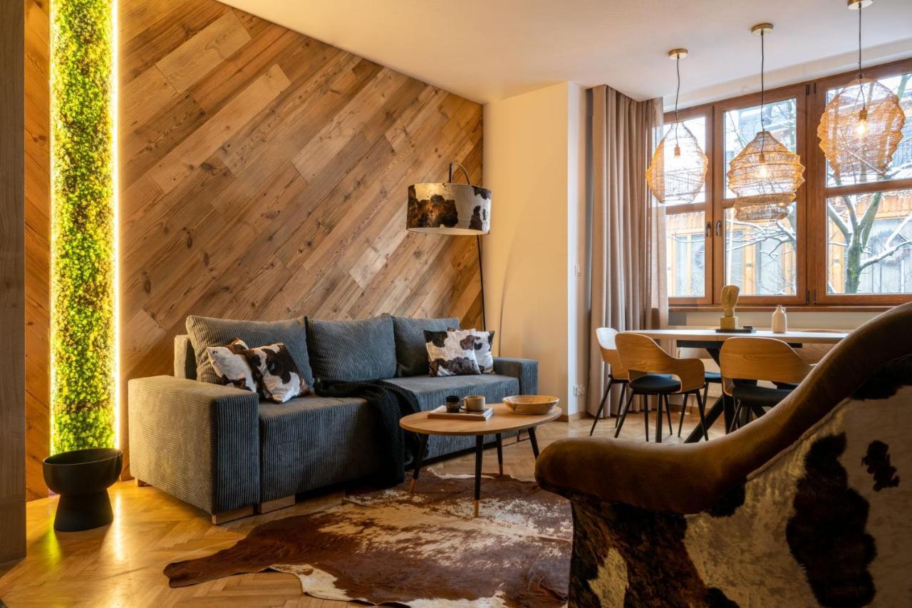 Apartamenty Krupowki Brama 27 Zakopane Esterno foto